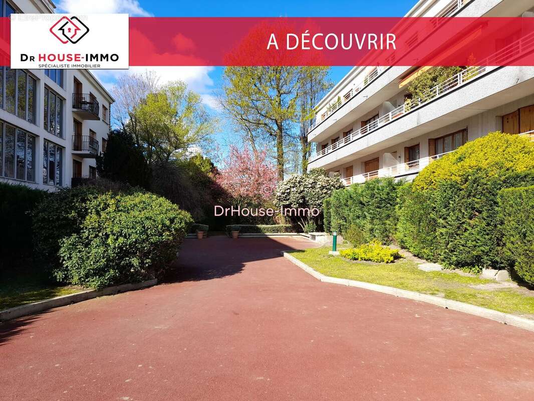 Appartement à LE RAINCY