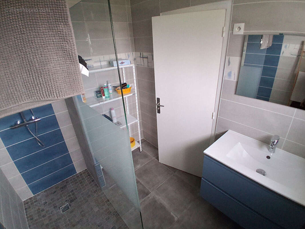 Maison 161 M2 sur 996 M2 rez de chaussée ,espace professionnel - photo 10