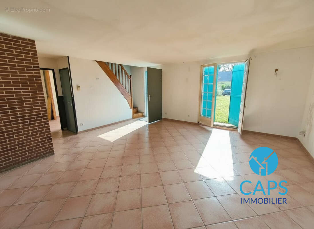 Maison à ENVERMEU