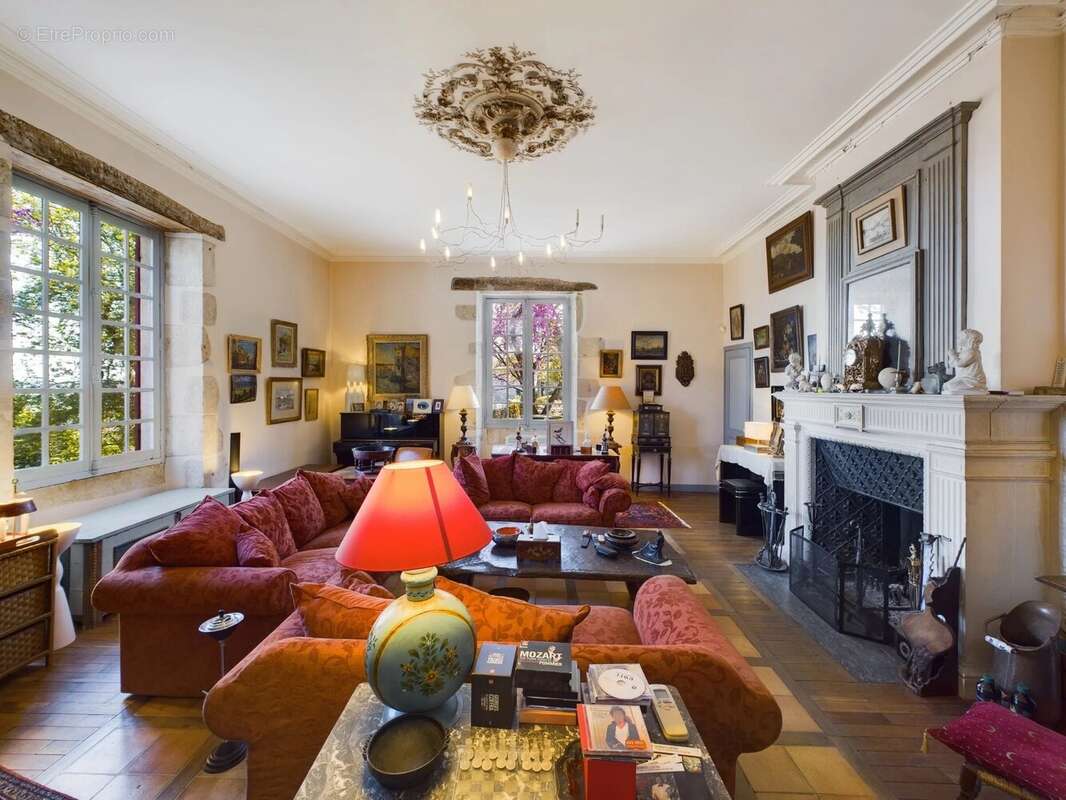 Maison à CASTELJALOUX