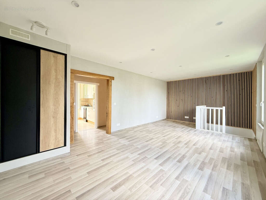 Appartement à COULOMMIERS