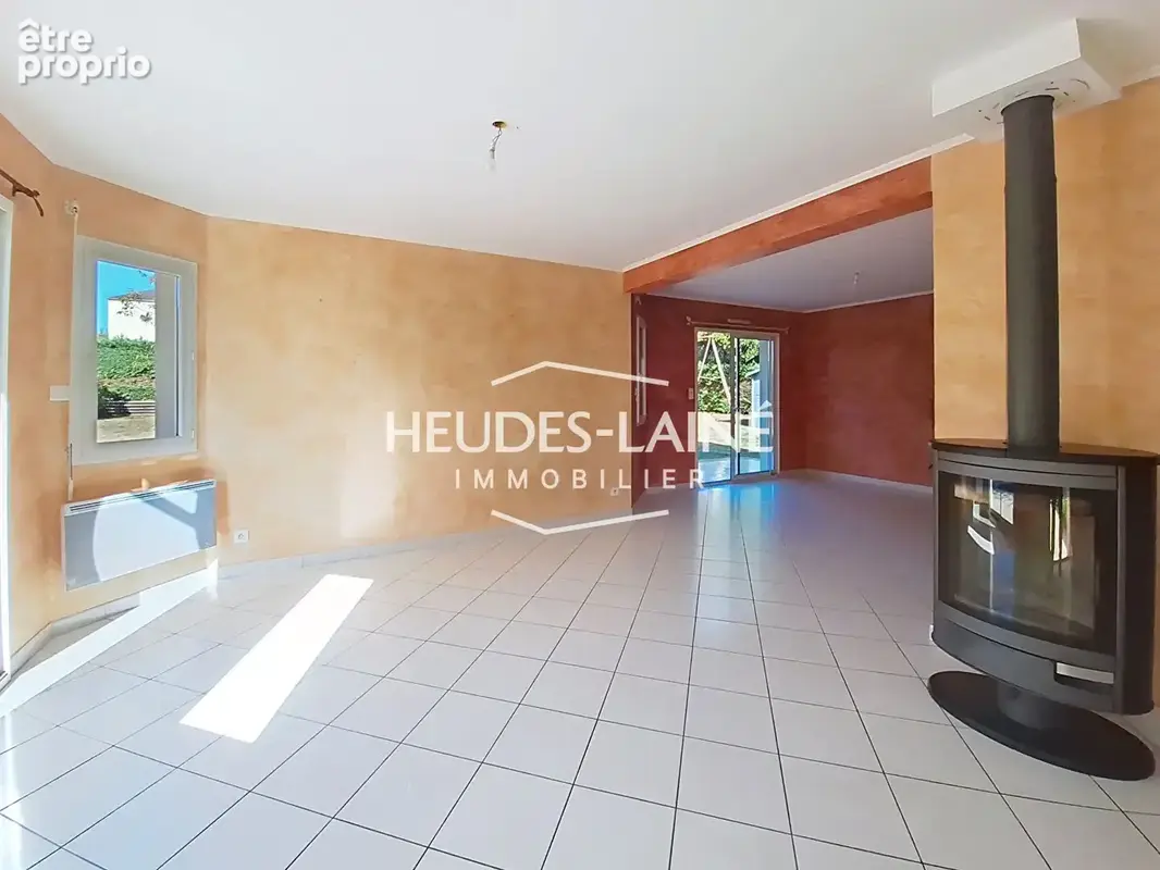 Maison 4 chambres - 105 m2 avec sous-sol et jardin  50220  JUILLEY - photo 2