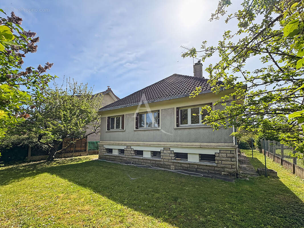 Maison à LARDY