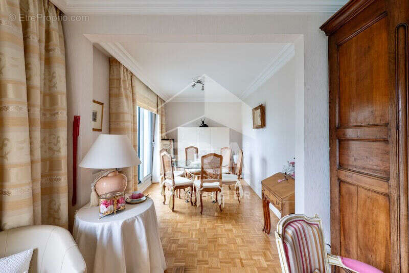Appartement à LYON-5E