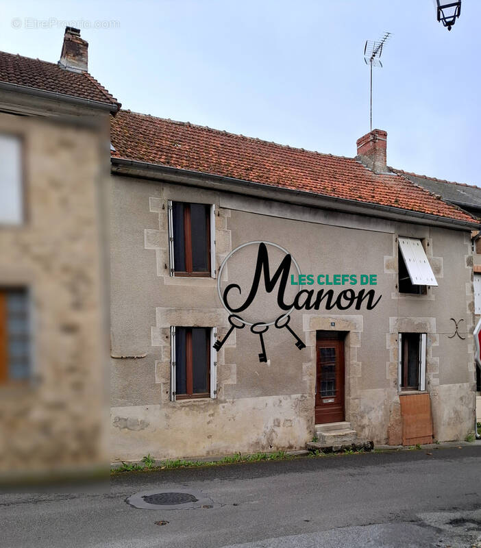 Maison à LAURIERE