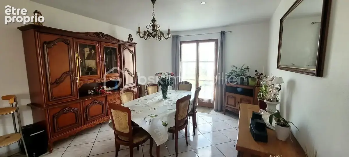 Maison de plain-pied sur terrain clos de 768 m² - photo 3