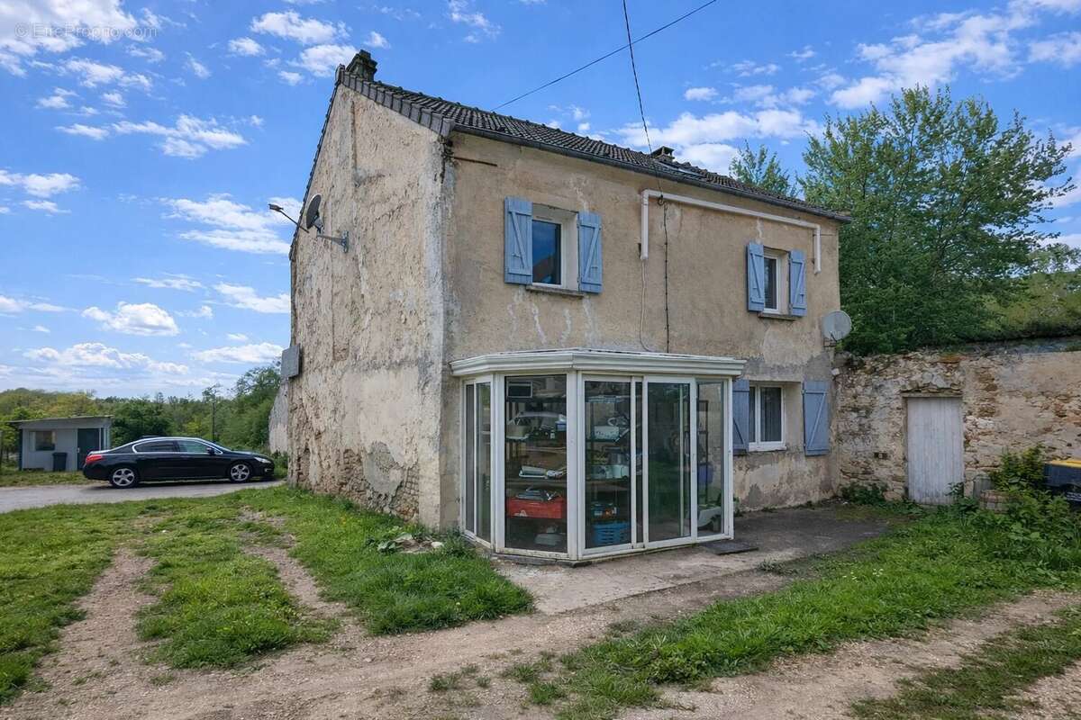 Maison à SAACY-SUR-MARNE