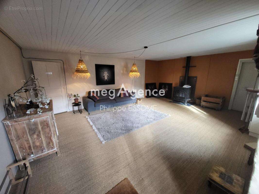 Maison à LE MASNAU-MASSUGUIES