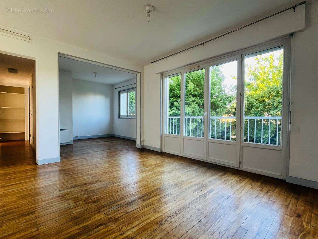 Appartement à LAGORD