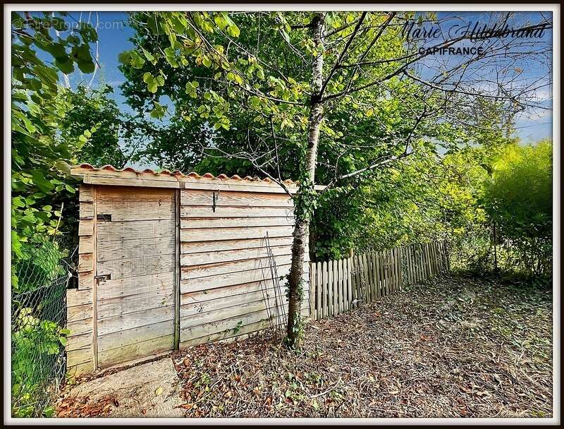 Maison avec jardin SANS VIS-À-VIS – centre village – 2 ch + bureau - photo 16