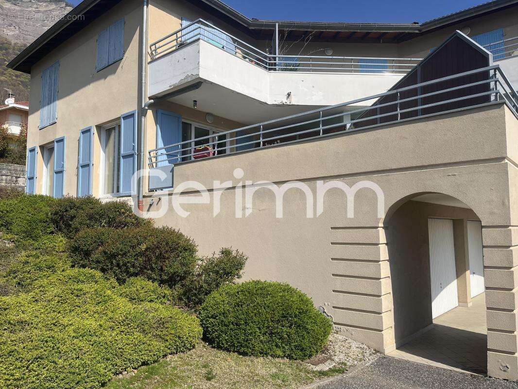 Appartement à LUMBIN
