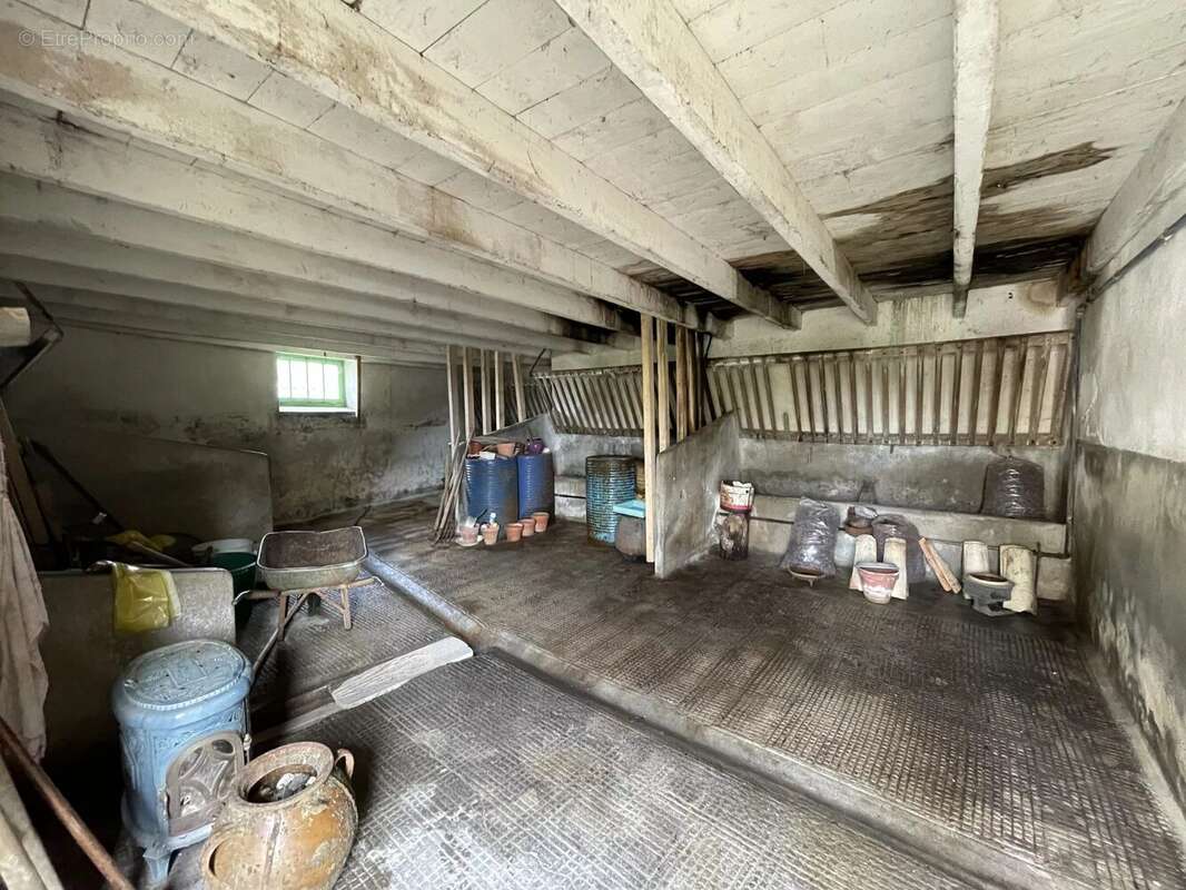 Maison à ANGEDUC