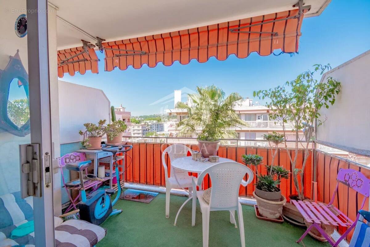 Appartement à CAGNES-SUR-MER