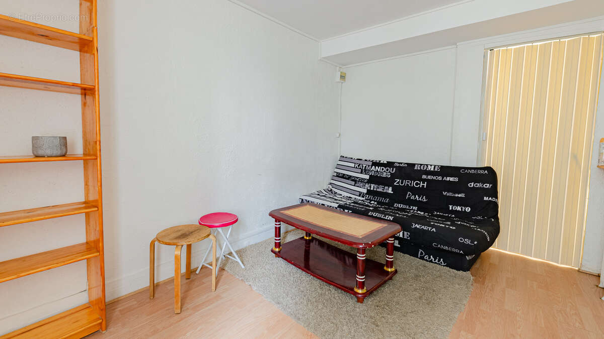 Appartement à PARIS-2E