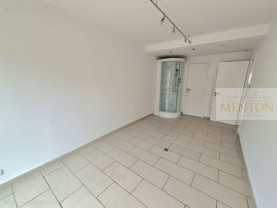 Appartement à MENTON
