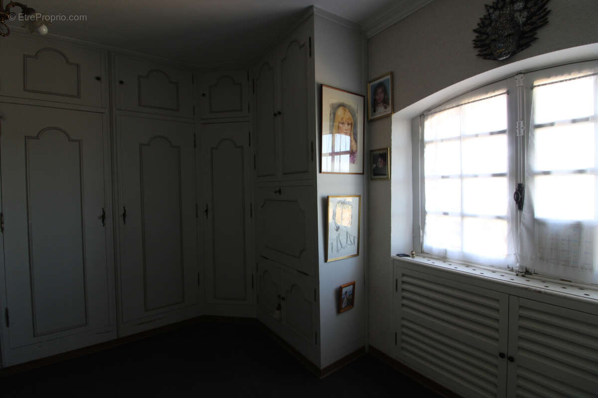 Maison à ROUSSON