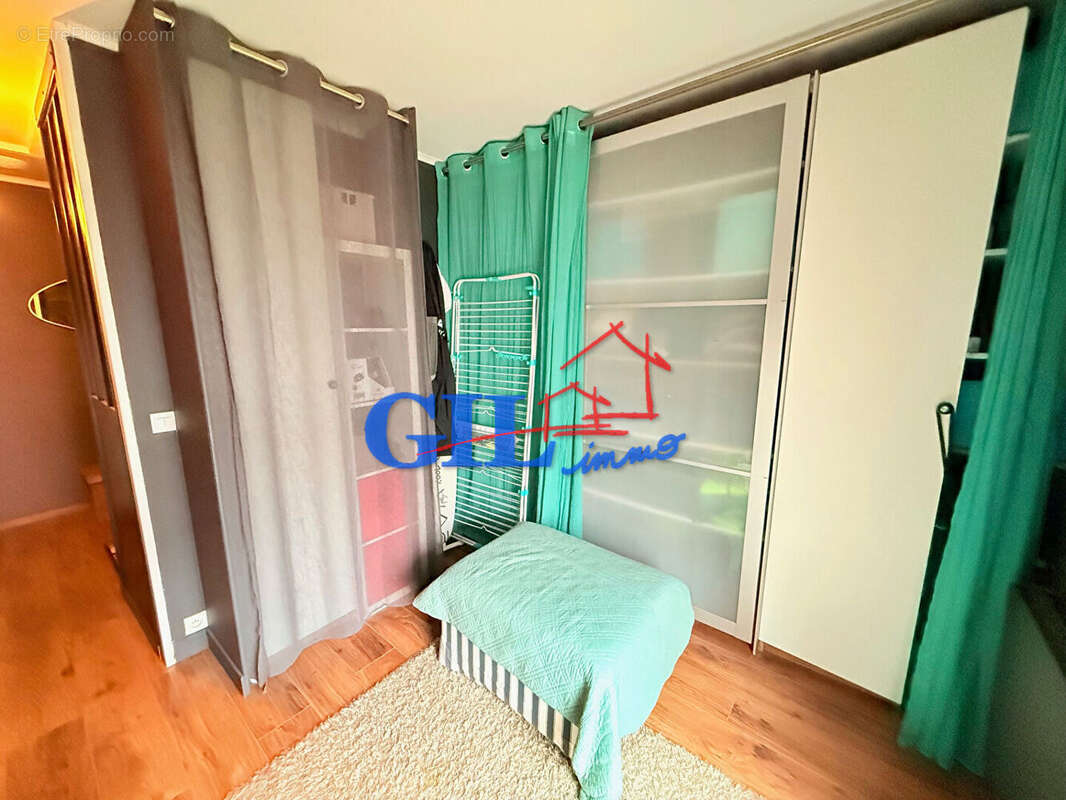 Maison à COMBS-LA-VILLE