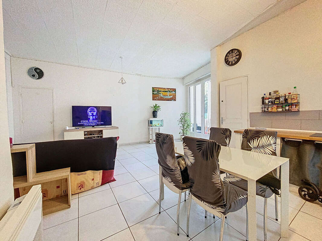 Nice californie, à deux pas de la mer, un duplex atypique avec 100 m² de jardin - photo 7