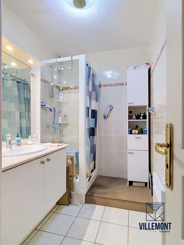 Appartement à PEROLS