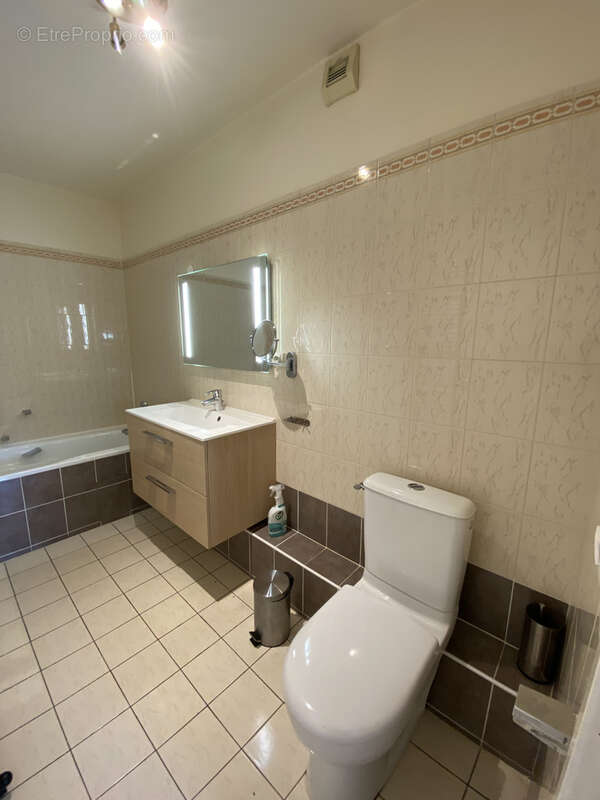 Appartement à RUEIL-MALMAISON