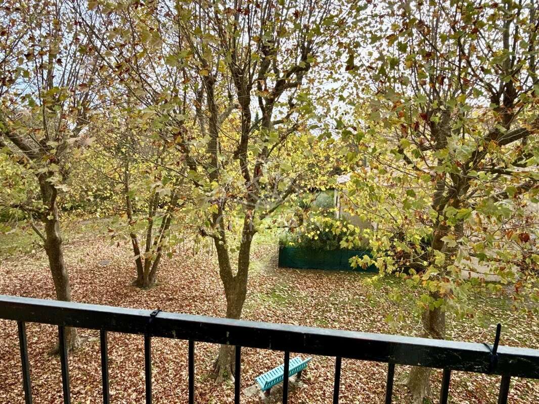 Appartement à L&#039;ISLE-SUR-LA-SORGUE