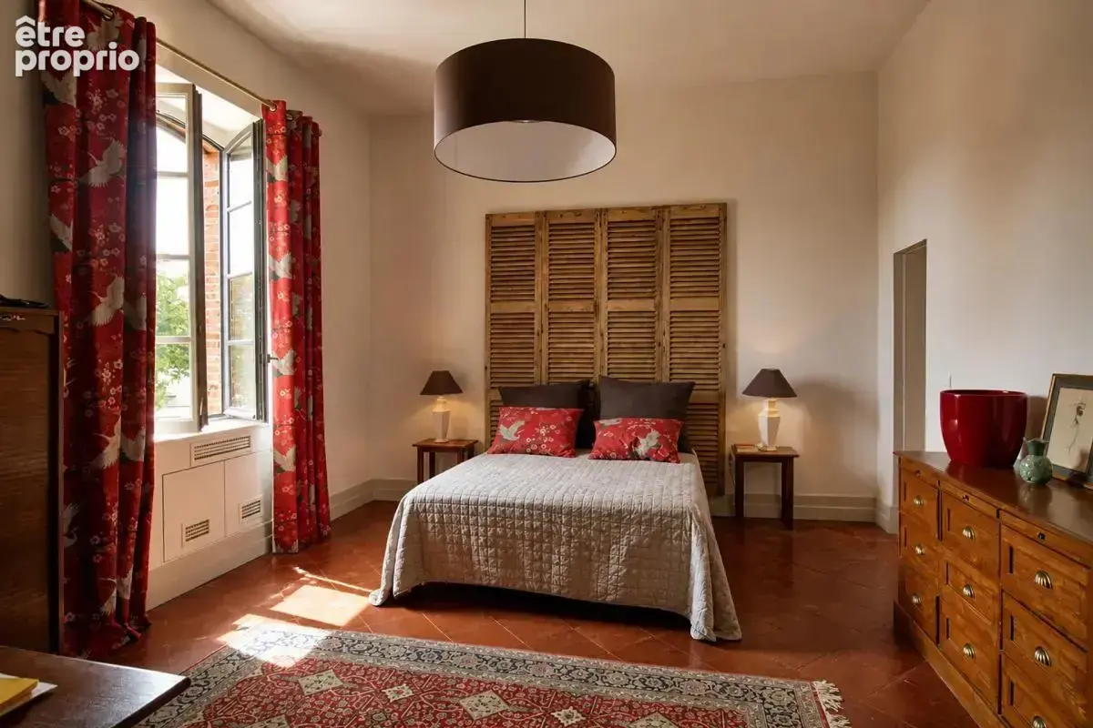 Appartement de 9 pièces de 500 m² à Montauban - photo 18