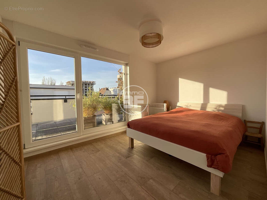 Appartement 84 m² à Saint-Louis  - photo 9