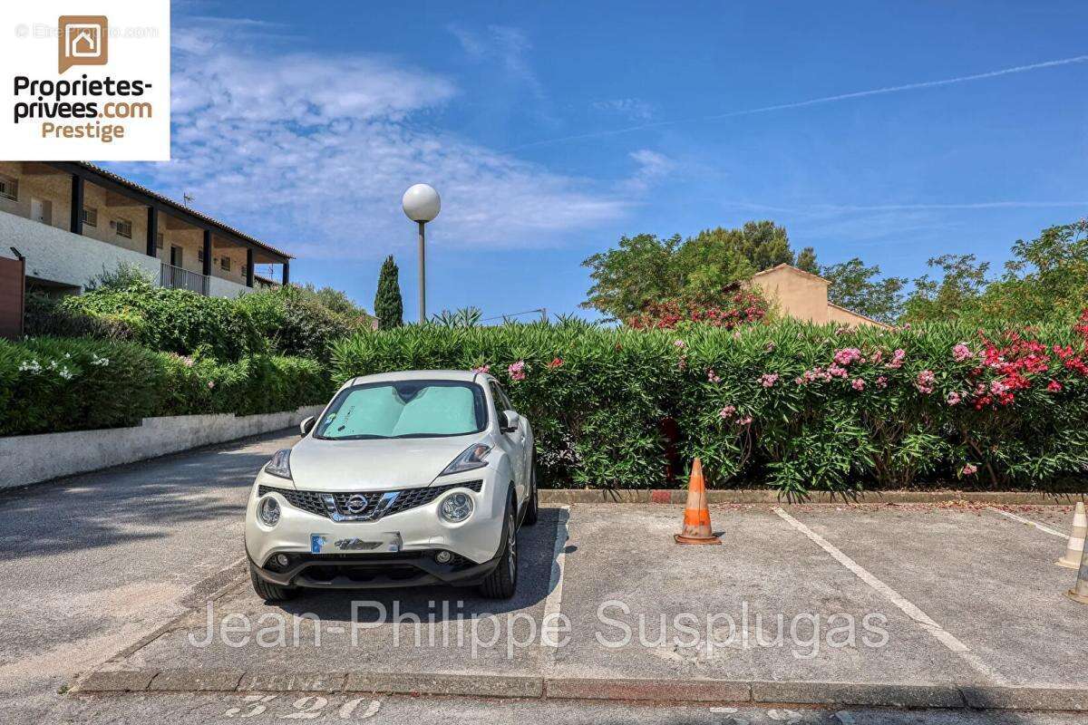 Appartement à SAINT-CYR-SUR-MER