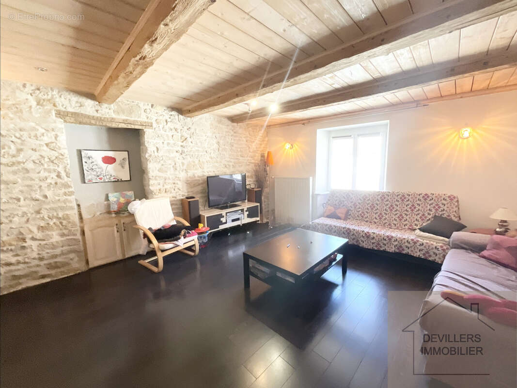 Appartement à ORNANS