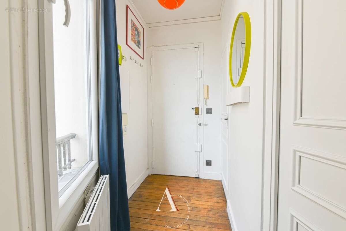 Appartement à PARIS-18E