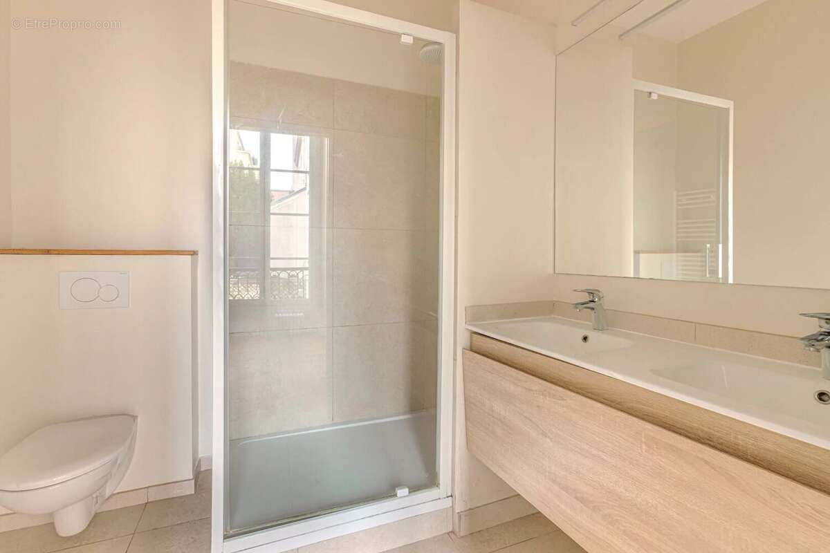 Appartement 131 m² à Paris-7e  - photo 9