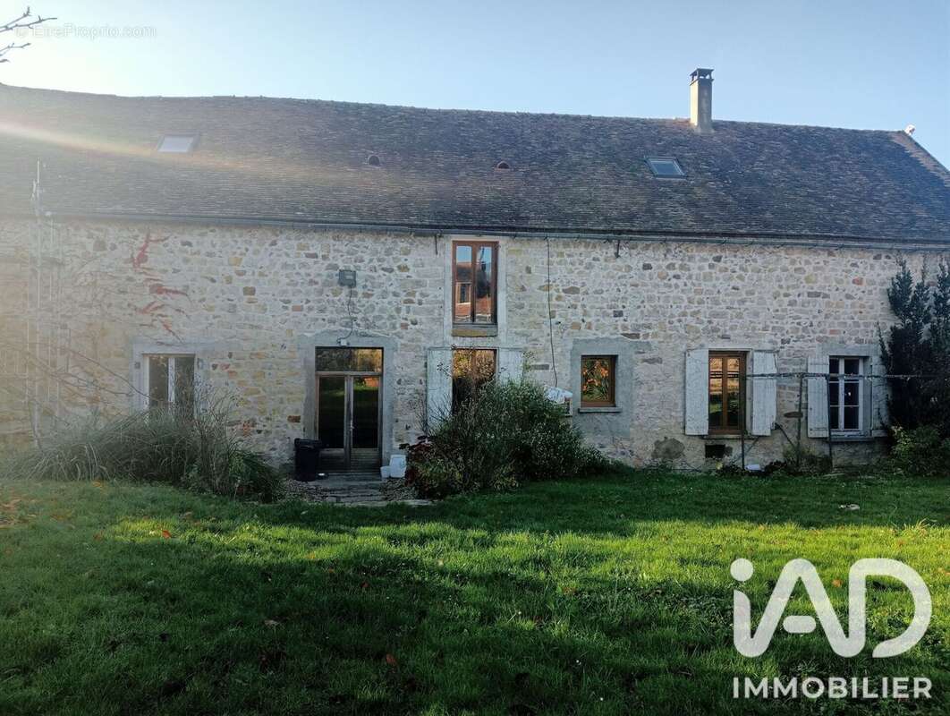 Maison 169 m² à Montmachoux  - photo 2