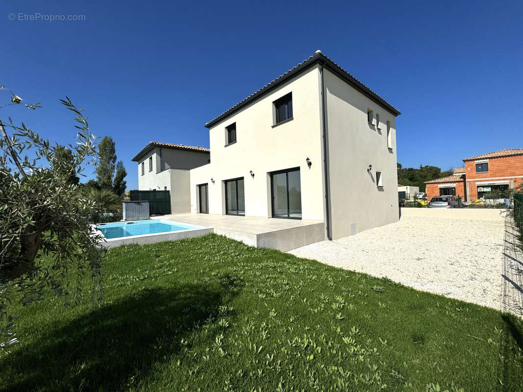 Maison à UZES