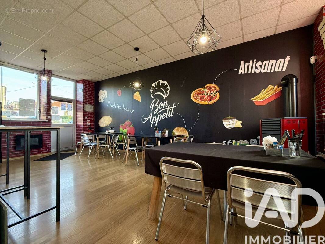 Photo 1 - Commerce à AVRICOURT