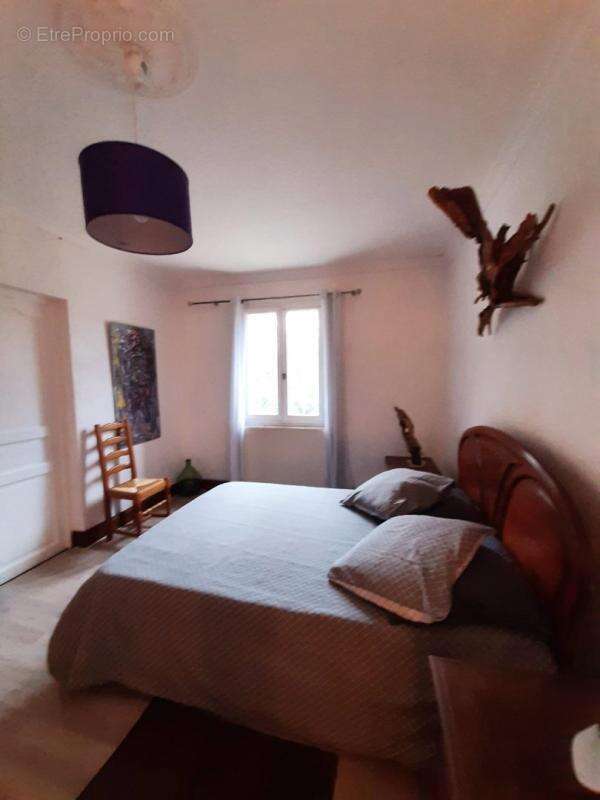 Maison à LE BUISSON-DE-CADOUIN