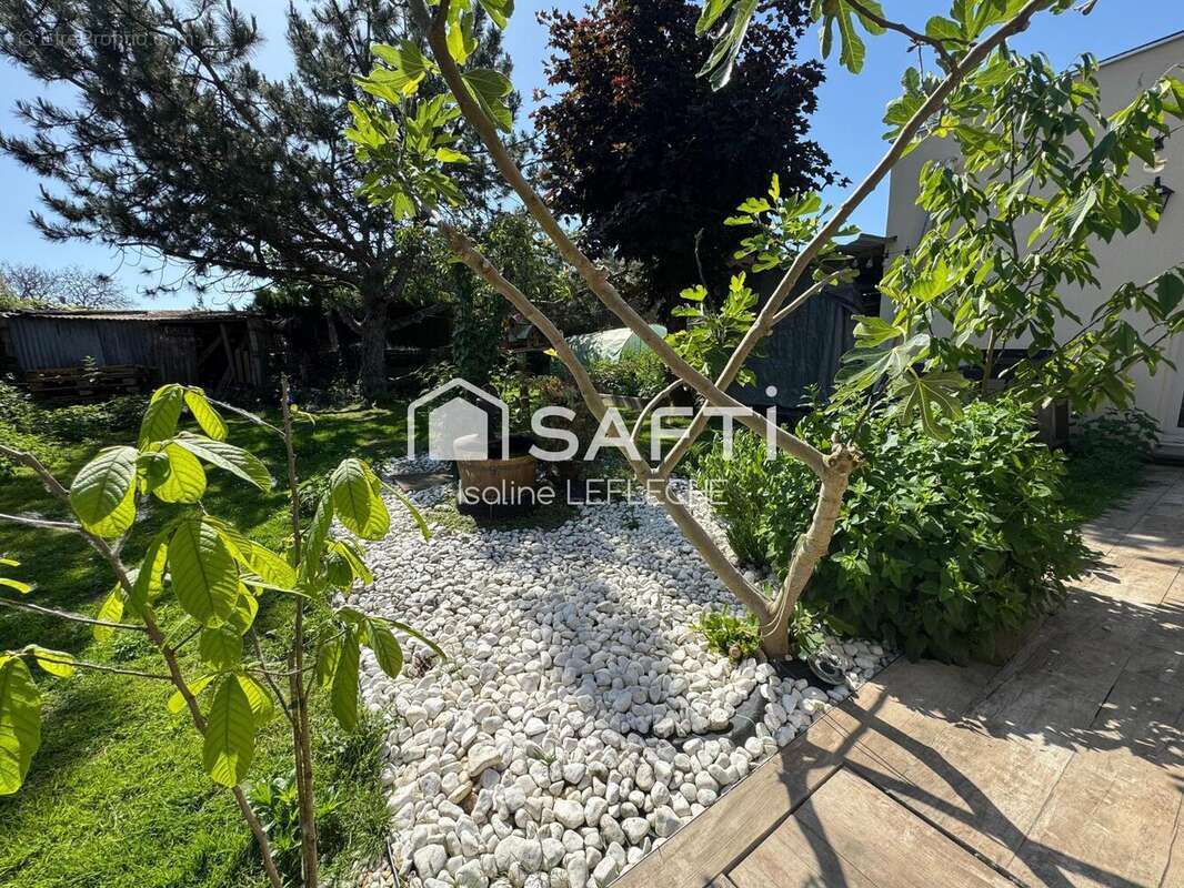 Maison 136 m² à Peronne  - photo 8
