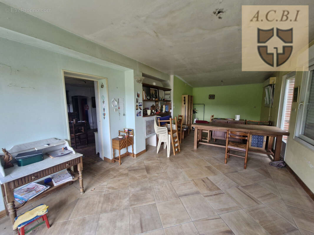 Maison à SARGE-SUR-BRAYE