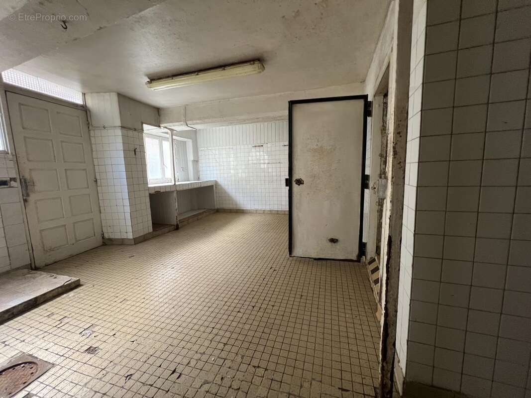 Appartement 140 m² à Saint-Pierre-Sur-Dives  - photo 2