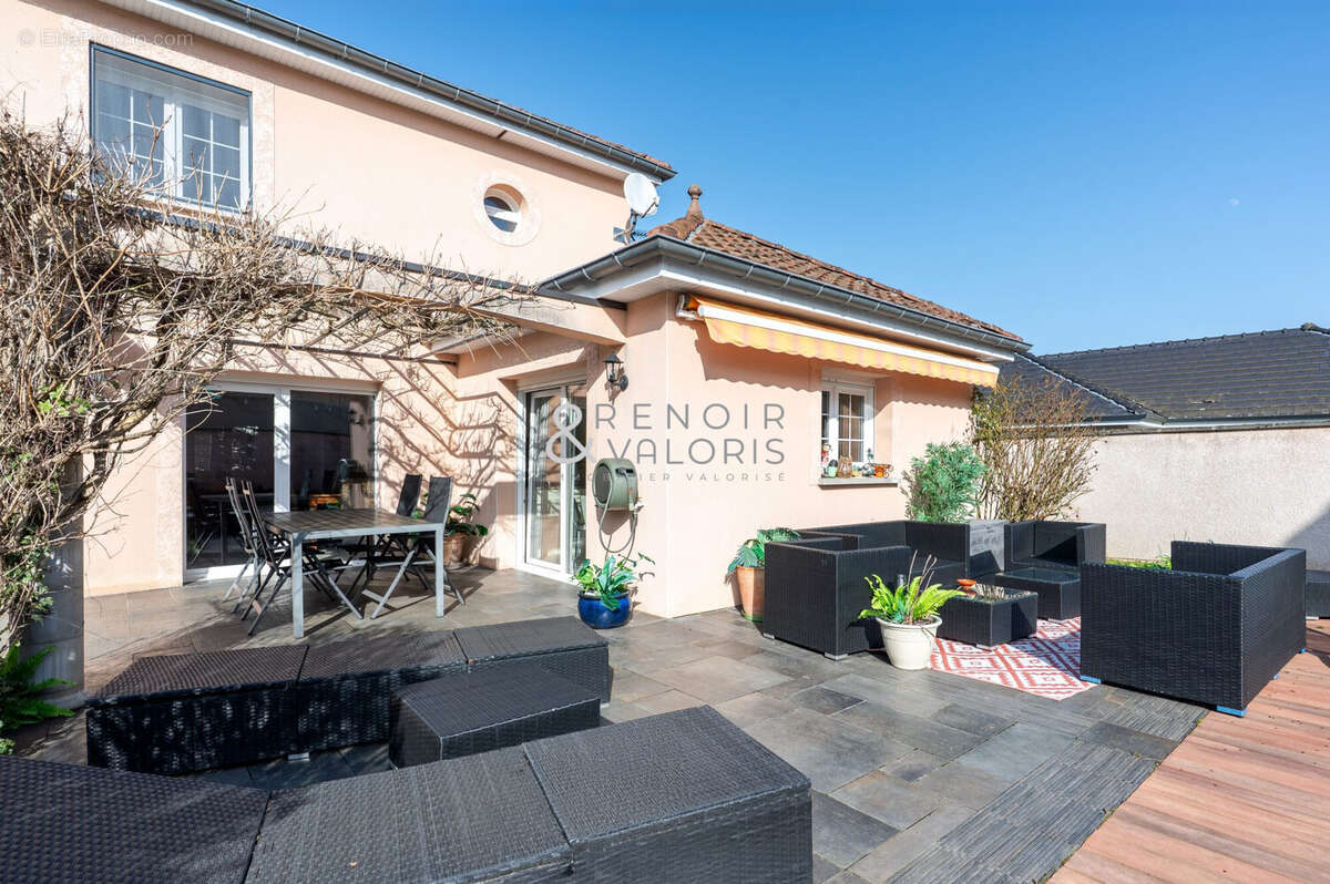 Maison à FONTENOY-SUR-MOSELLE