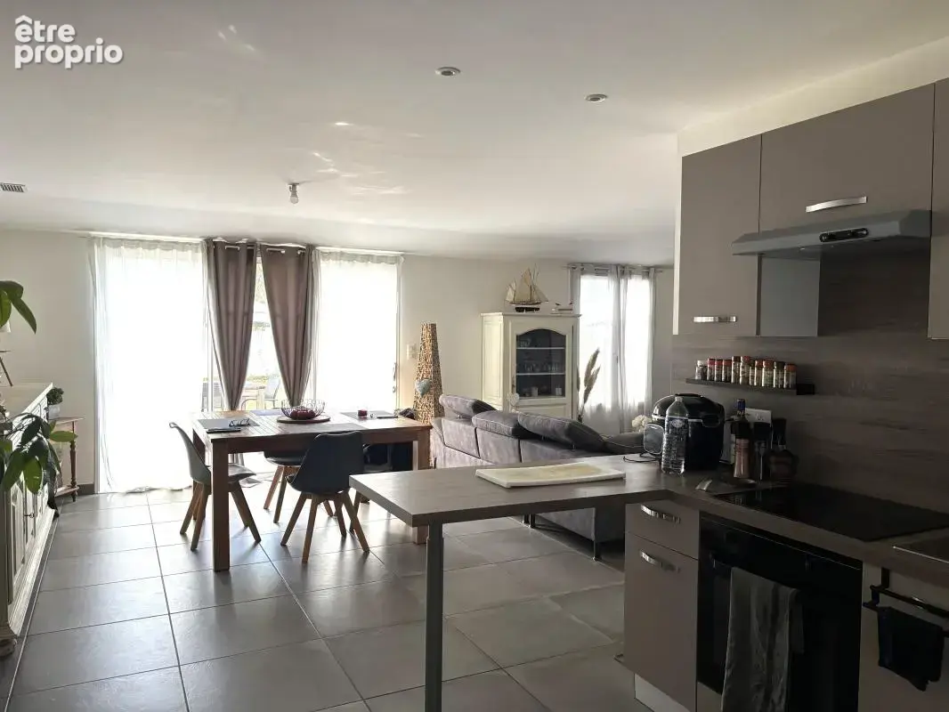 Maison de plain-pied à vendre au centre de Saint-Pierre - photo 5