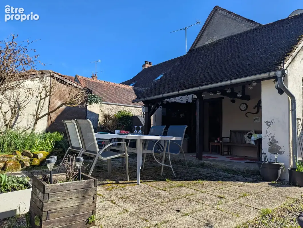 Belle maison de village ensoleillée de trois chambres située à Lignac (Indre) - photo 16