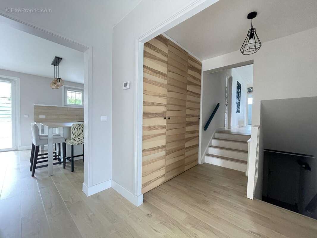Maison 149 m² à Chatelguyon  - photo 3