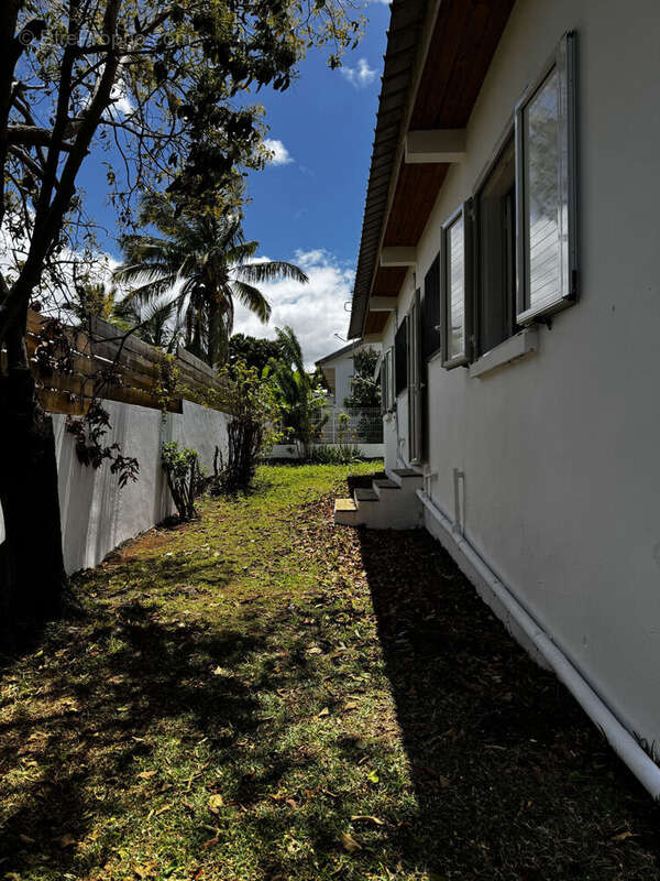 Photo 3 - Maison à LE TAMPON