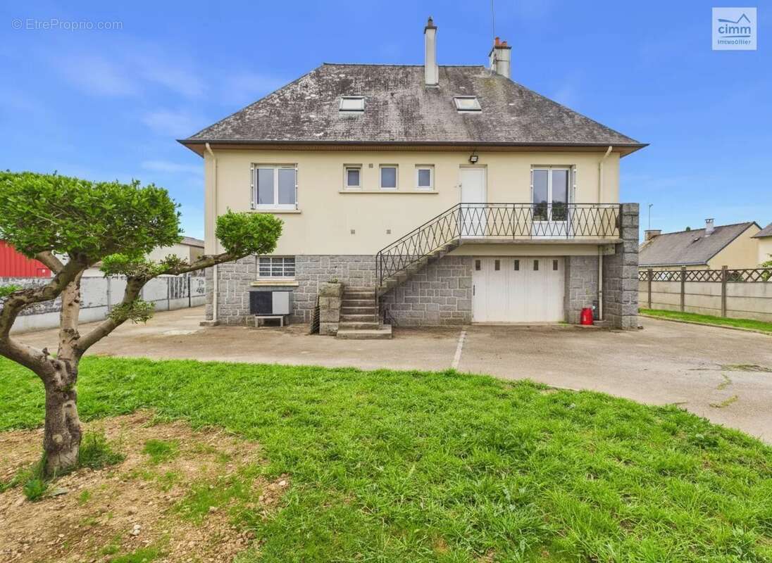 Maison à LES BRULAIS