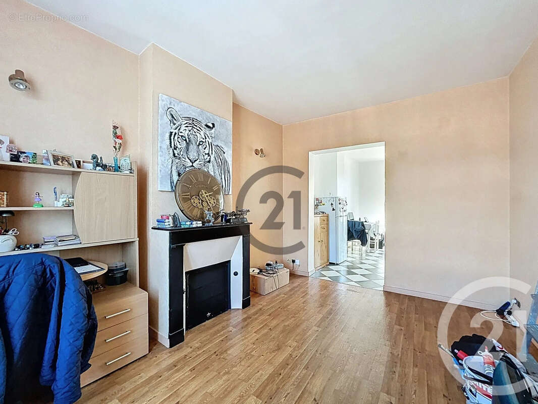 Appartement à MONTEREAU-FAULT-YONNE