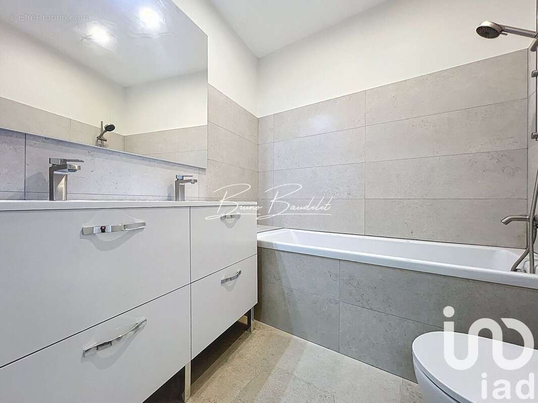 Photo 8 - Maison à LA SAUVE