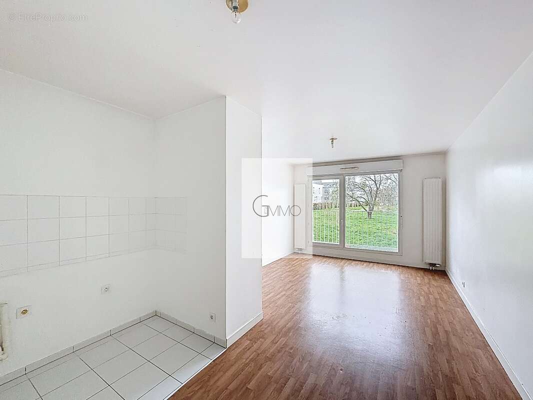 Appartement à L'HAY-LES-ROSES