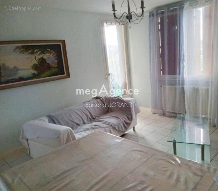 Appartement à ROMANS-SUR-ISERE