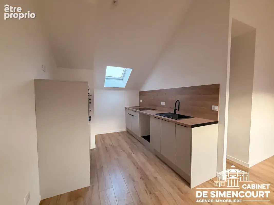 Centre-ville - appartement renove - photo 2