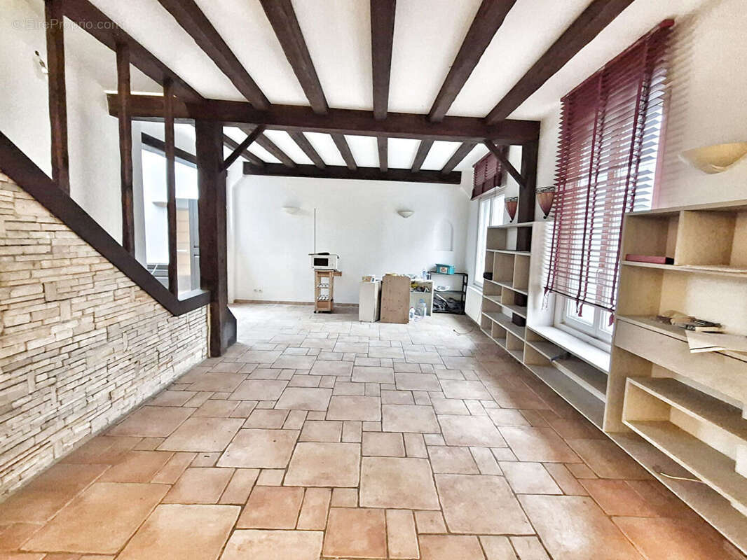 Maison à DEUIL-LA-BARRE